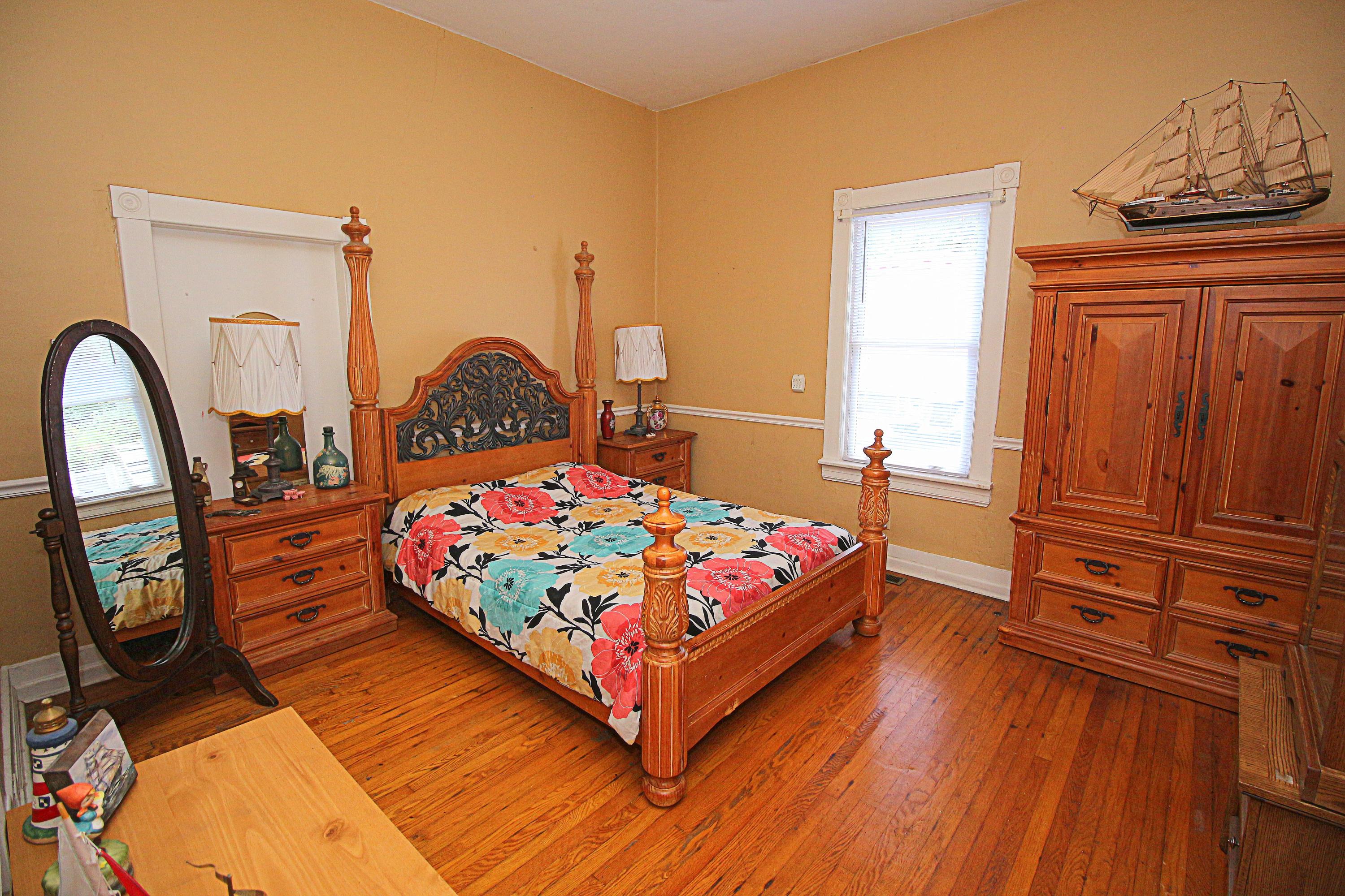 5028 Merriman Road Roanoke, VA 24018 - Photo 22 of 31 IMG_0220