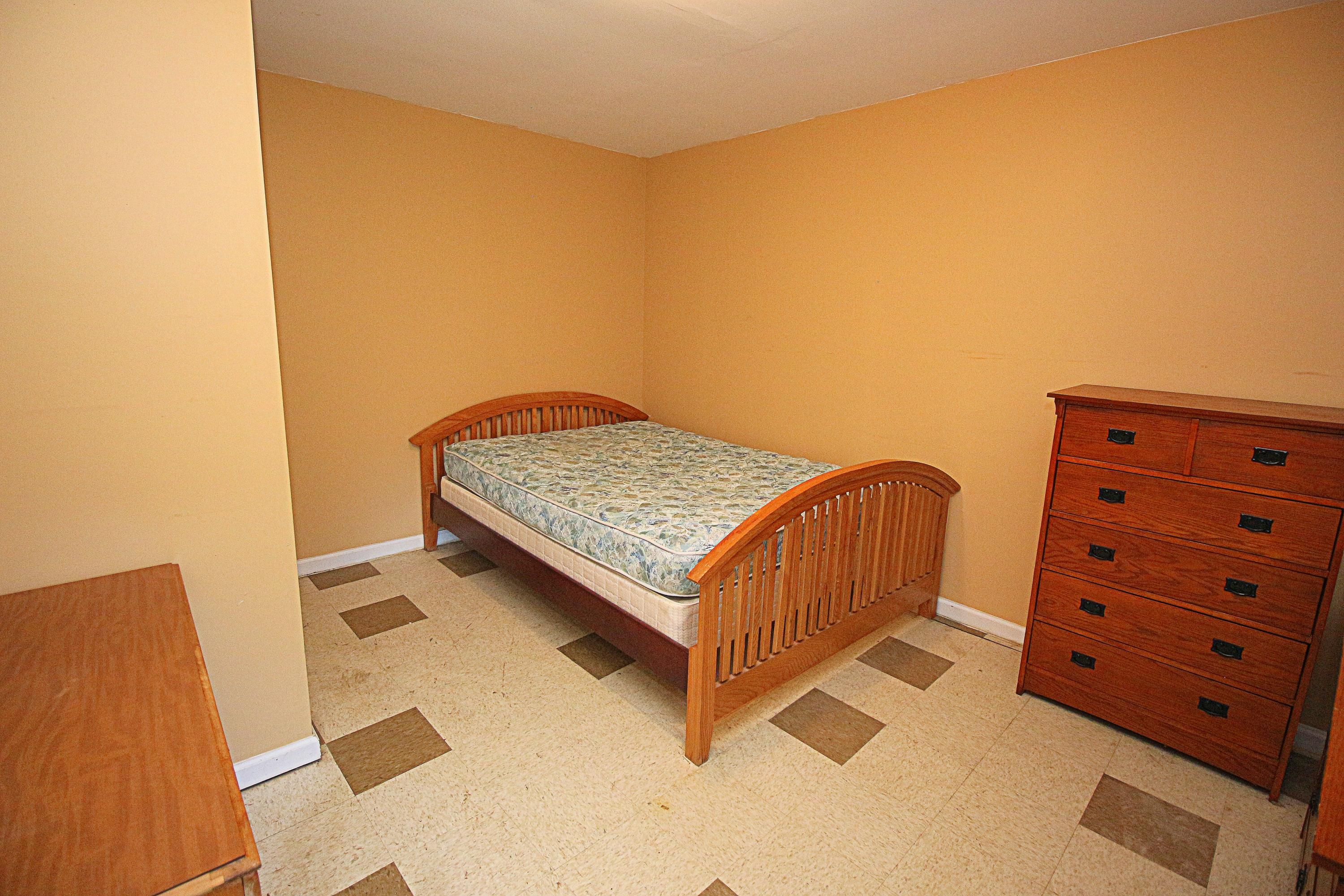 5028 Merriman Road Roanoke, VA 24018 - Photo 27 of 31 IMG_0236