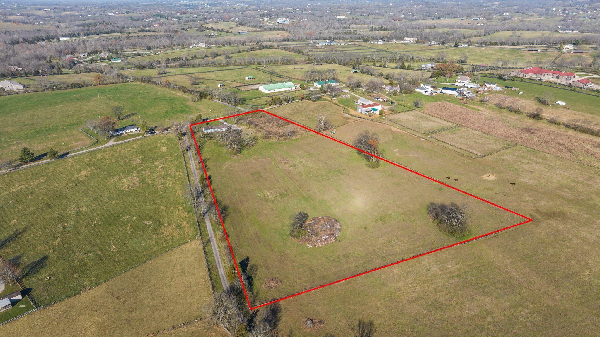 1101 Kidds Mill Road Versailles, KY 40383 - Photo 40 of 41 DJI_20241207001727_0171_D 1