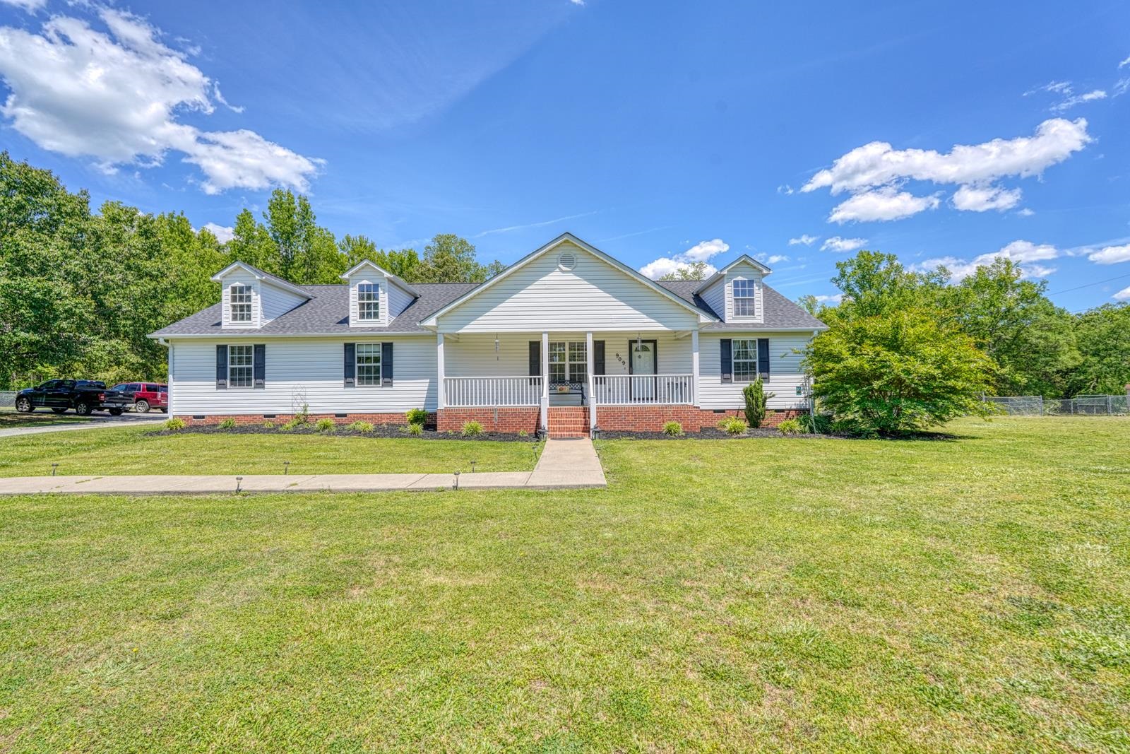 909 Rocky Ridge Road Enoree, SC 29335 - Photo 1 of 50