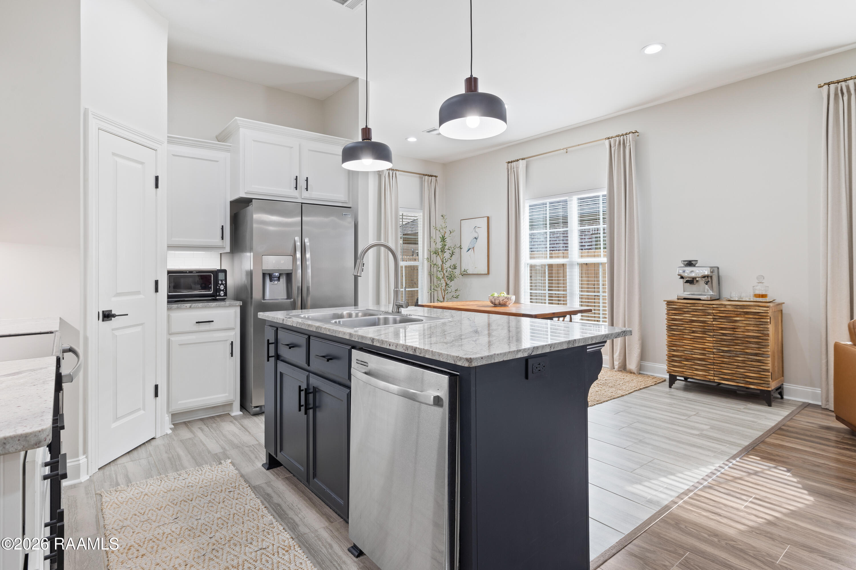 901 Russo Road New Iberia, LA 70563 - Photo 9 of 22 Kitchen