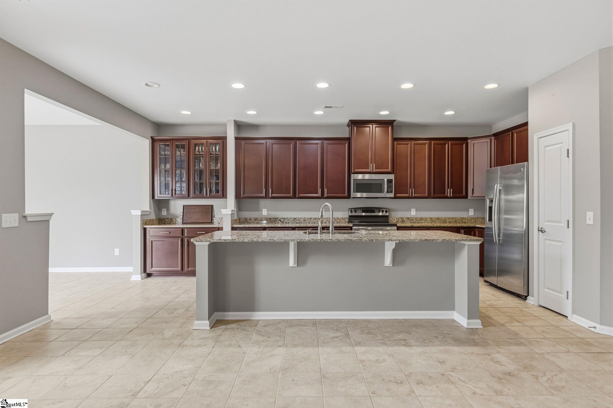 300 Bucklebury Road Greer, SC 29651 - Photo 13 of 48