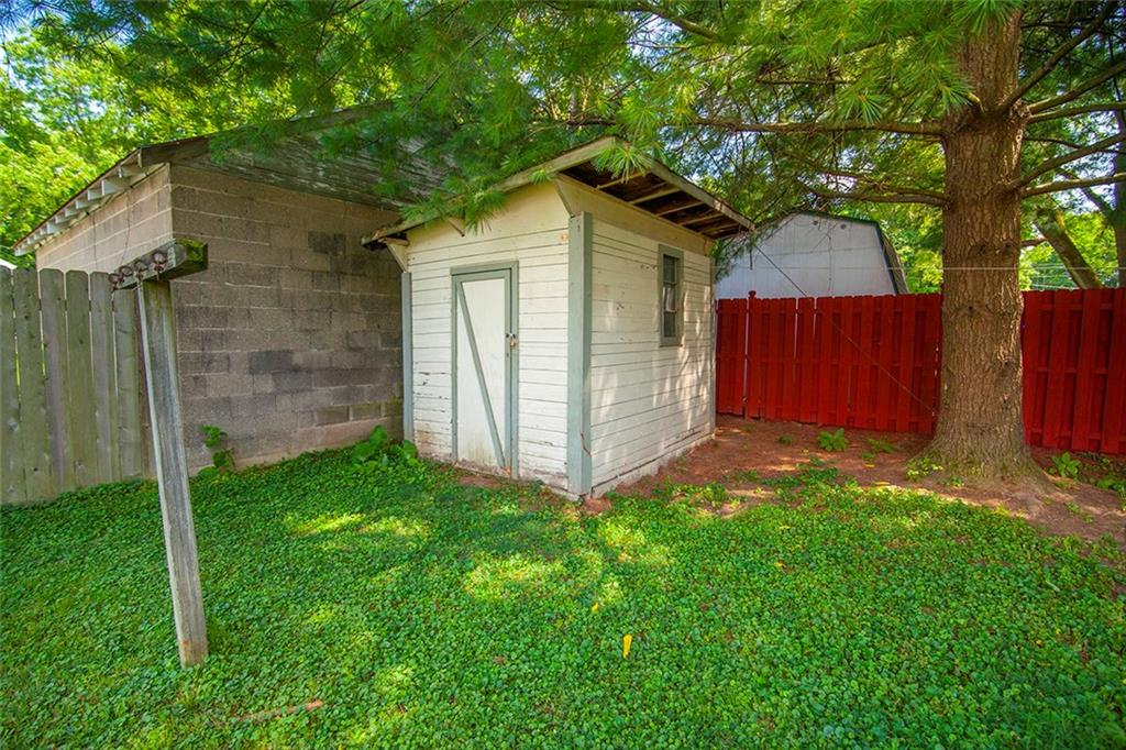 725 South Center Street Pendleton, IN 46064 - Photo 16 of 18 Gallery Image 16