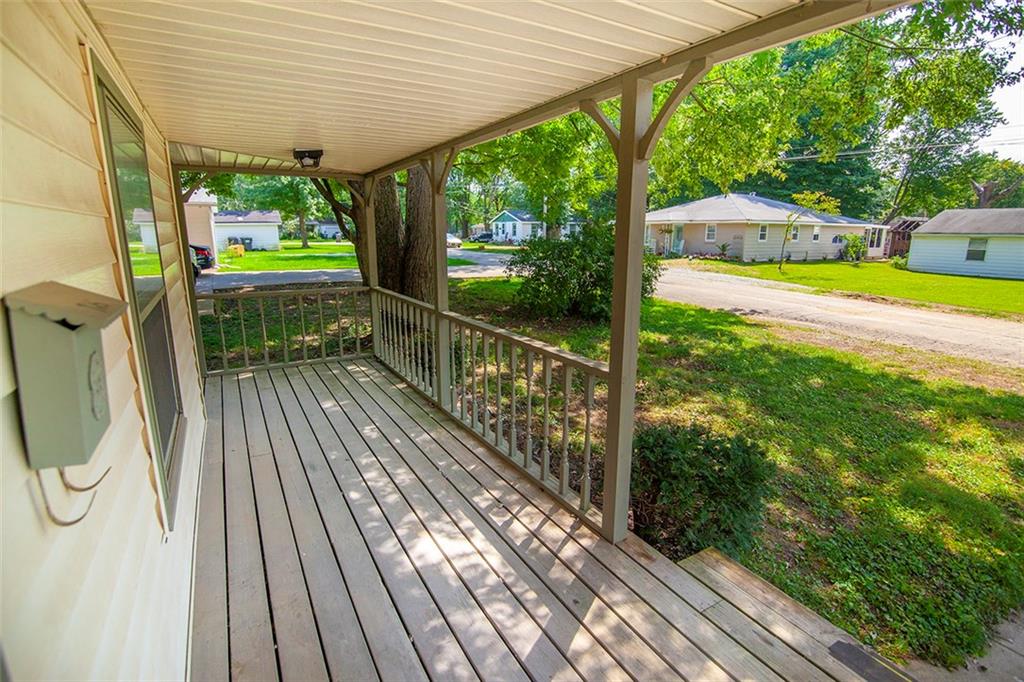 725 South Center Street Pendleton, IN 46064 - Photo 3 of 18 Gallery Image 3