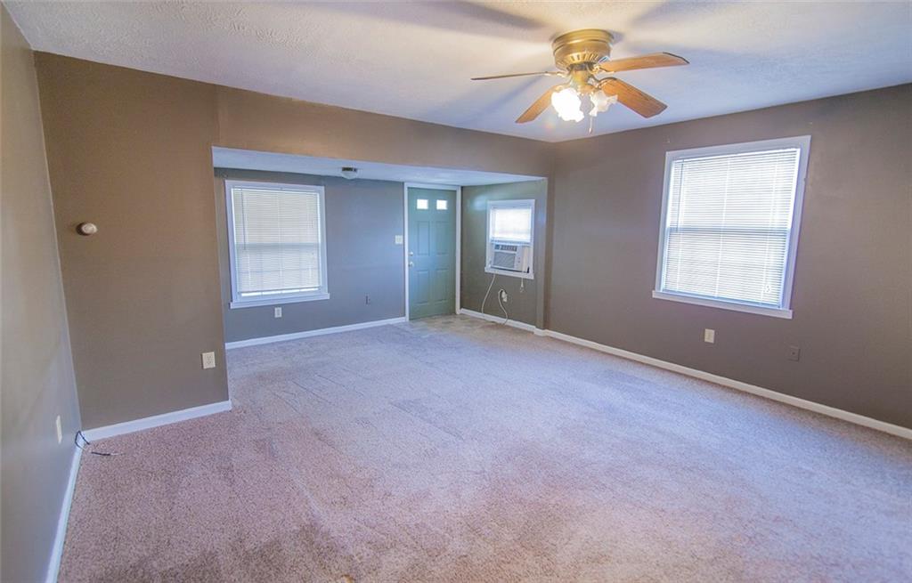 725 South Center Street Pendleton, IN 46064 - Photo 5 of 18 Gallery Image 5