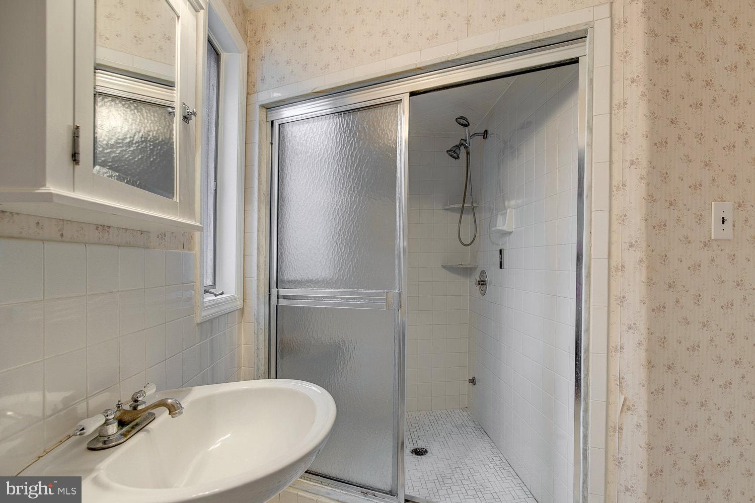 731 Yale Avenue Swarthmore, PA 19081 - Photo 22 of 41 Ensuite Master Bathroom