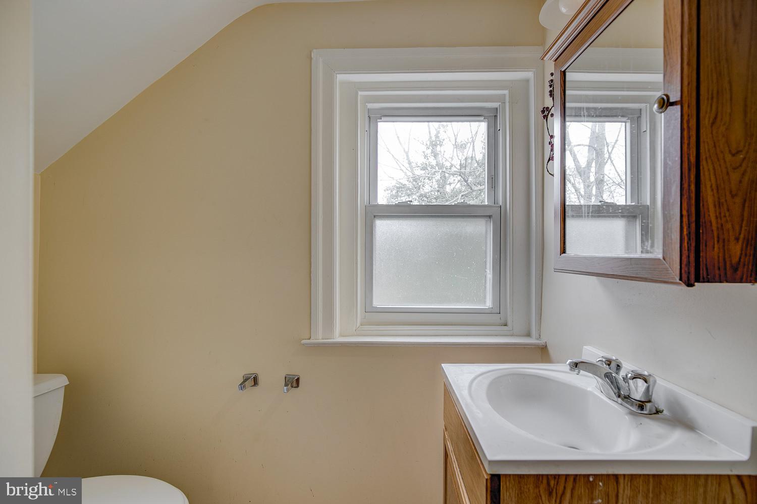 731 Yale Avenue Swarthmore, PA 19081 - Photo 31 of 41 Bath in BR#6