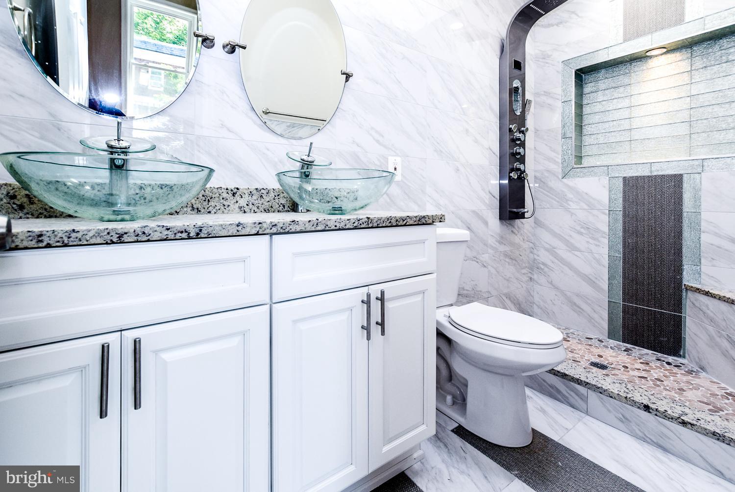 1209 Staples Street Northeast Washington, DC 20002 - Photo 21 of 30 Bath (Master)
