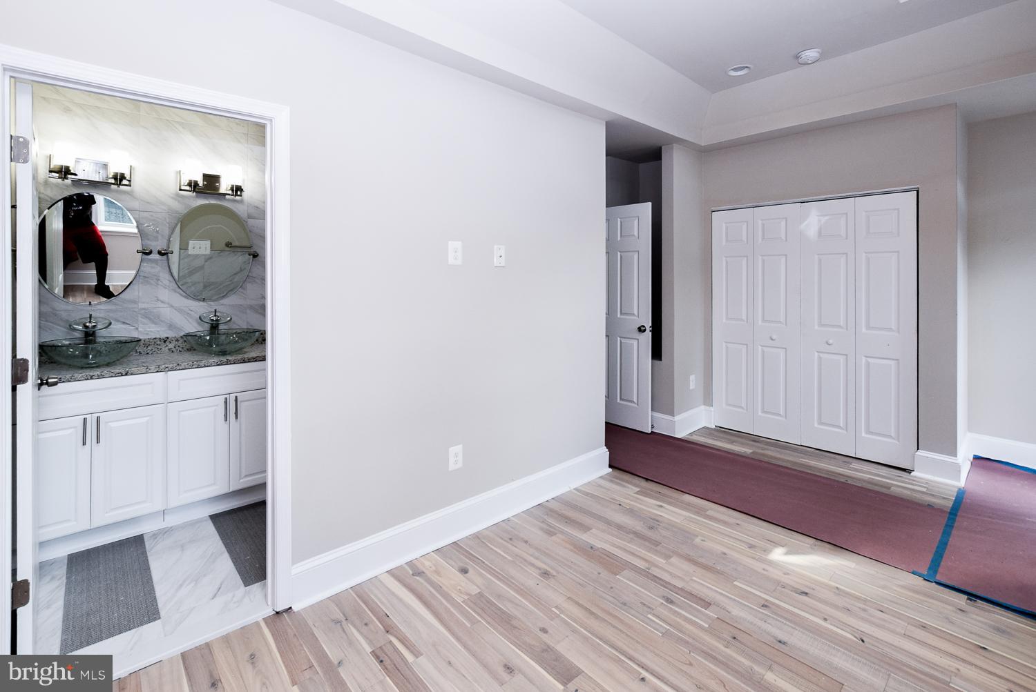 1209 Staples Street Northeast Washington, DC 20002 - Photo 24 of 30 Bath (Master)