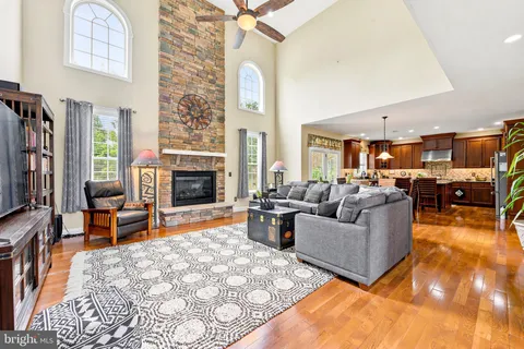 $765,000 | 1223 Caitlin Way, New Castle, DE 19720