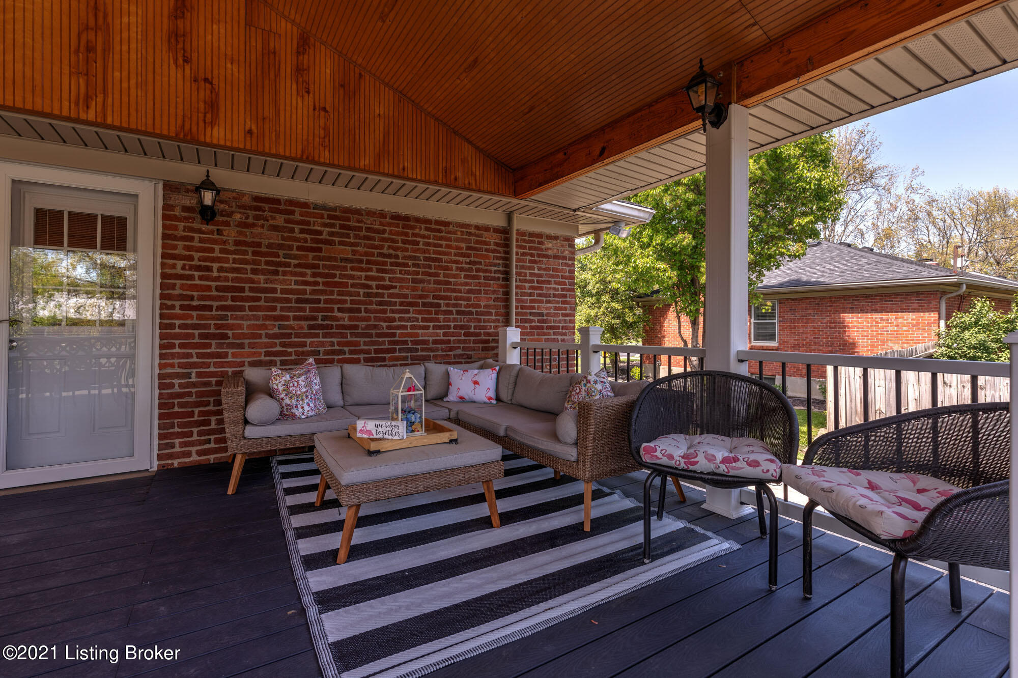 4304 Kinloch Road Louisville, KY 40207 - Photo 48 of 57 Kinloch049