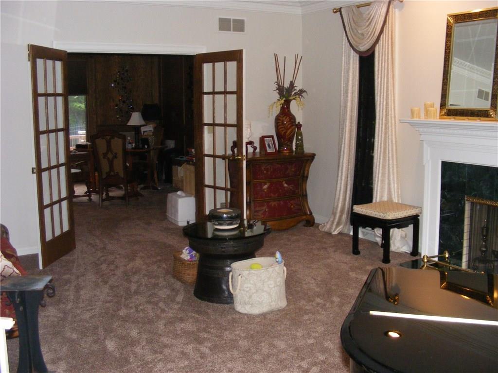 7020 Forrest Trail Road Butler, PA 16002 - Photo 8 of 24