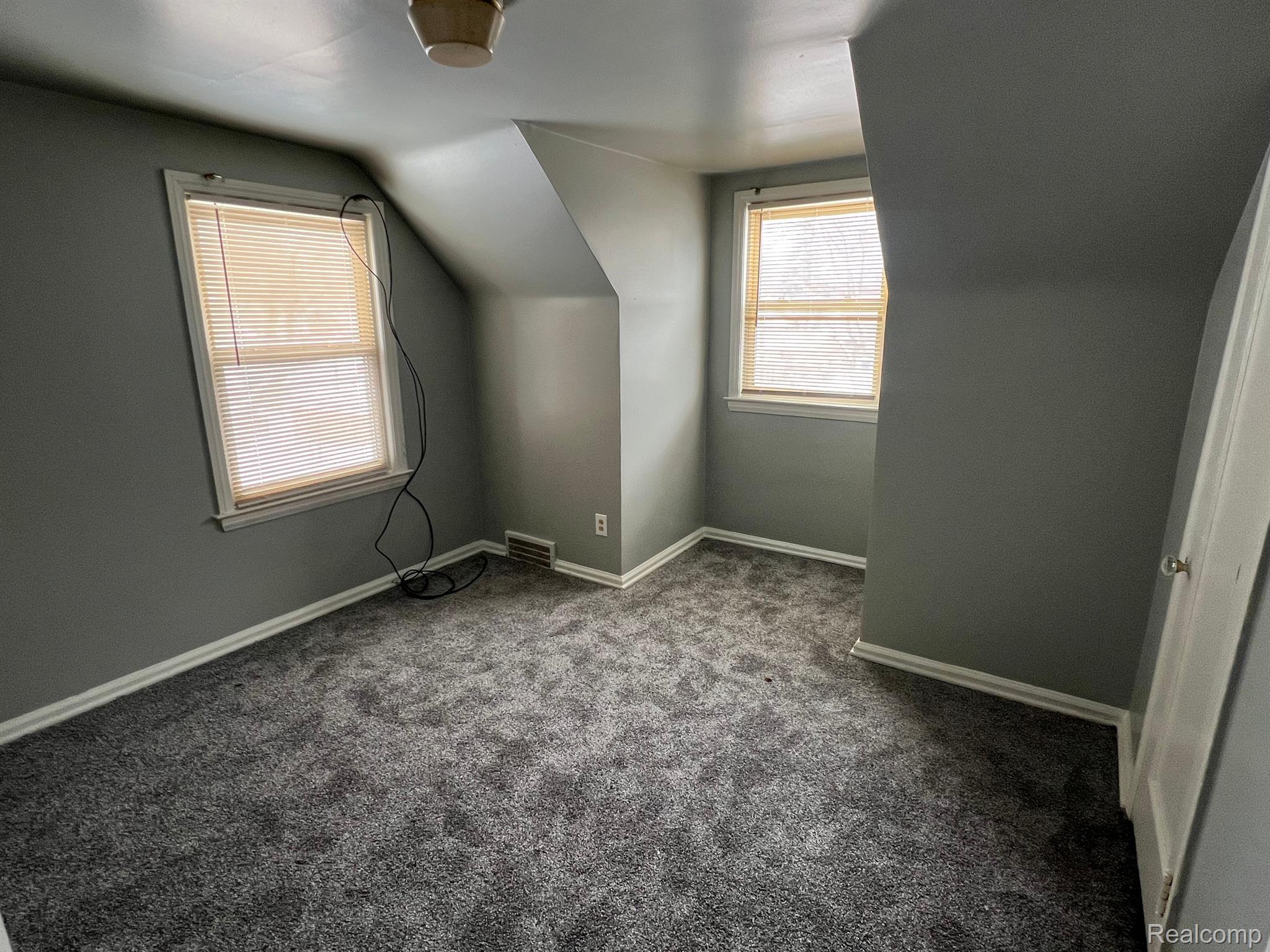 17709 Sunderland Road Detroit, MI 48219 - Photo 16 of 25 Gallery Image 16