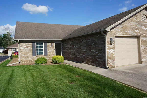 $199,936 | 6127 Porterfield Drive, Evansville, IN 47711
