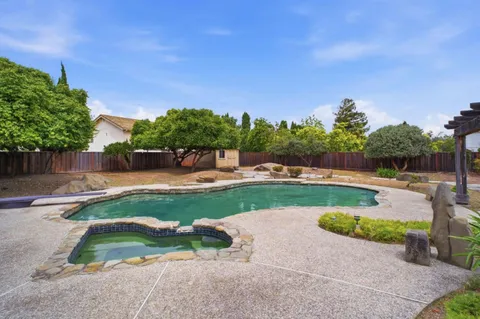 $1,798,000 | 4157 Isola Drive, Fremont, CA 94555