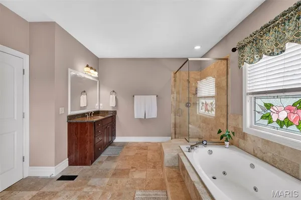 $1,549,000 | 1449 Fairbrook Drive, Des Peres, MO 63131