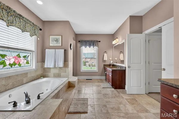 $1,549,000 | 1449 Fairbrook Drive, Des Peres, MO 63131