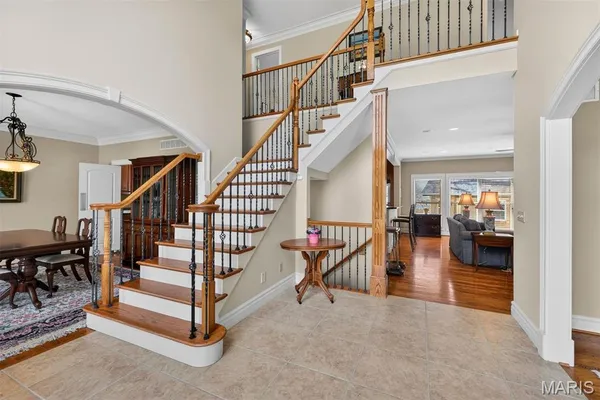 $1,549,000 | 1449 Fairbrook Drive, Des Peres, MO 63131