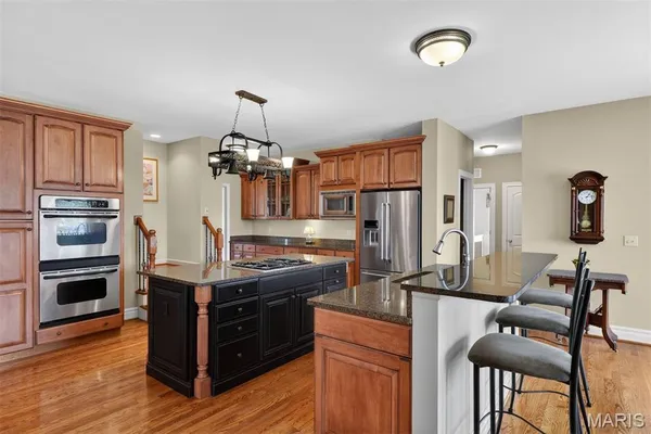 $1,549,000 | 1449 Fairbrook Drive, Des Peres, MO 63131