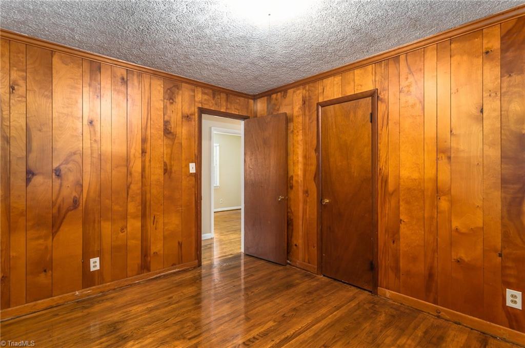 2002 Armhurst Road Greensboro, NC 27405 - Photo 12 of 25 Gallery Image 12