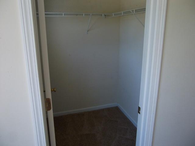 335 Dunning Road Summerville, SC 29486 - Photo 11 of 14 145 (640x480)
