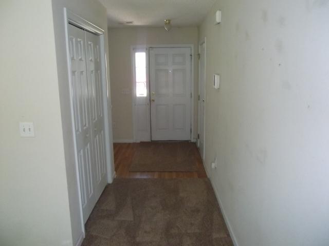 335 Dunning Road Summerville, SC 29486 - Photo 7 of 14 141 (640x480)
