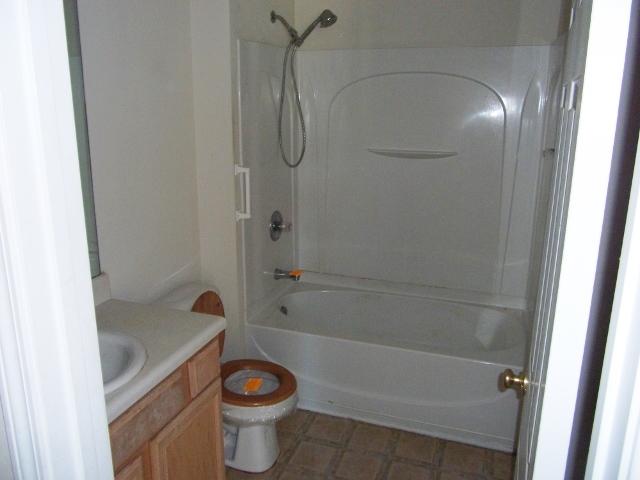335 Dunning Road Summerville, SC 29486 - Photo 9 of 14 142 (640x480)
