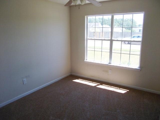 335 Dunning Road Summerville, SC 29486 - Photo 10 of 14 144 (640x480)