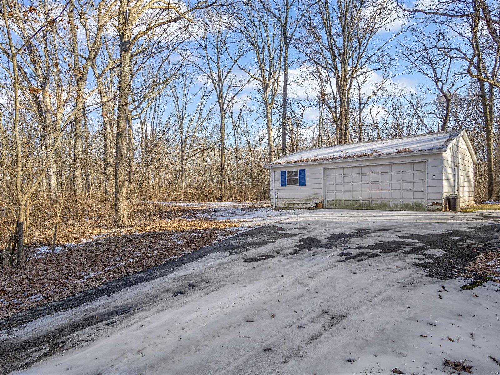 6040 Old Baum Church Road Waterloo, IL 62298 - Photo 4 of 10