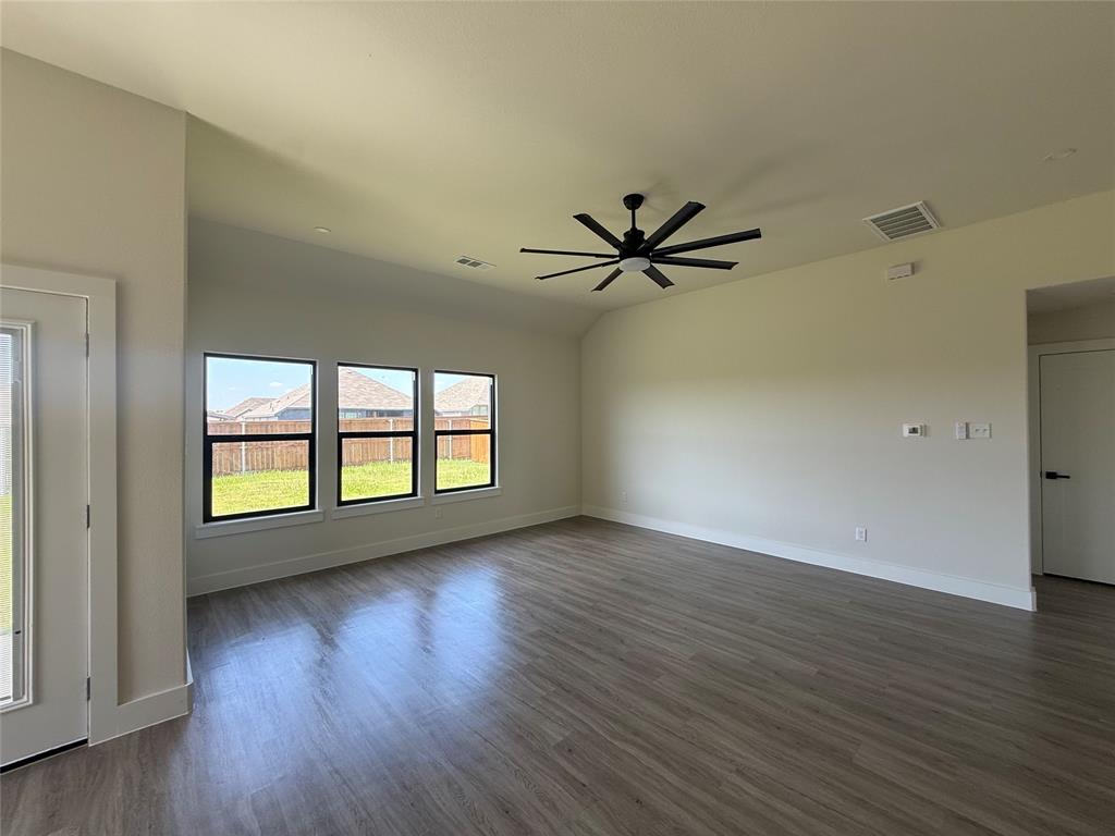 205 Reliance Road Godley, TX 76044 - Photo 14 of 25 Gallery Image 14
