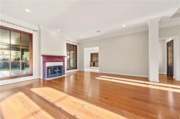 $685,000 | 102 Brahmwell Court, Lafayette, LA 70508