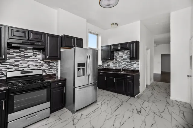 $770,000 | 5330 South Wabash Avenue, Chicago, IL 60615