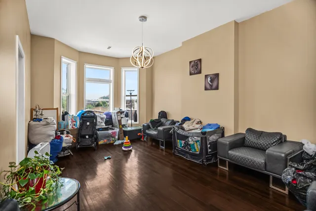 $770,000 | 5330 South Wabash Avenue, Chicago, IL 60615