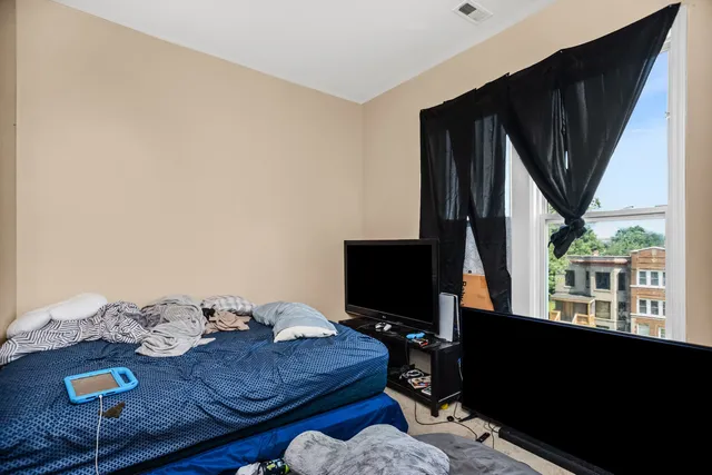 $770,000 | 5330 South Wabash Avenue, Chicago, IL 60615