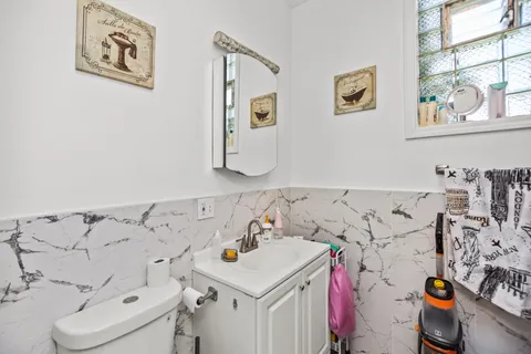 $770,000 | 5330 South Wabash Avenue, Chicago, IL 60615