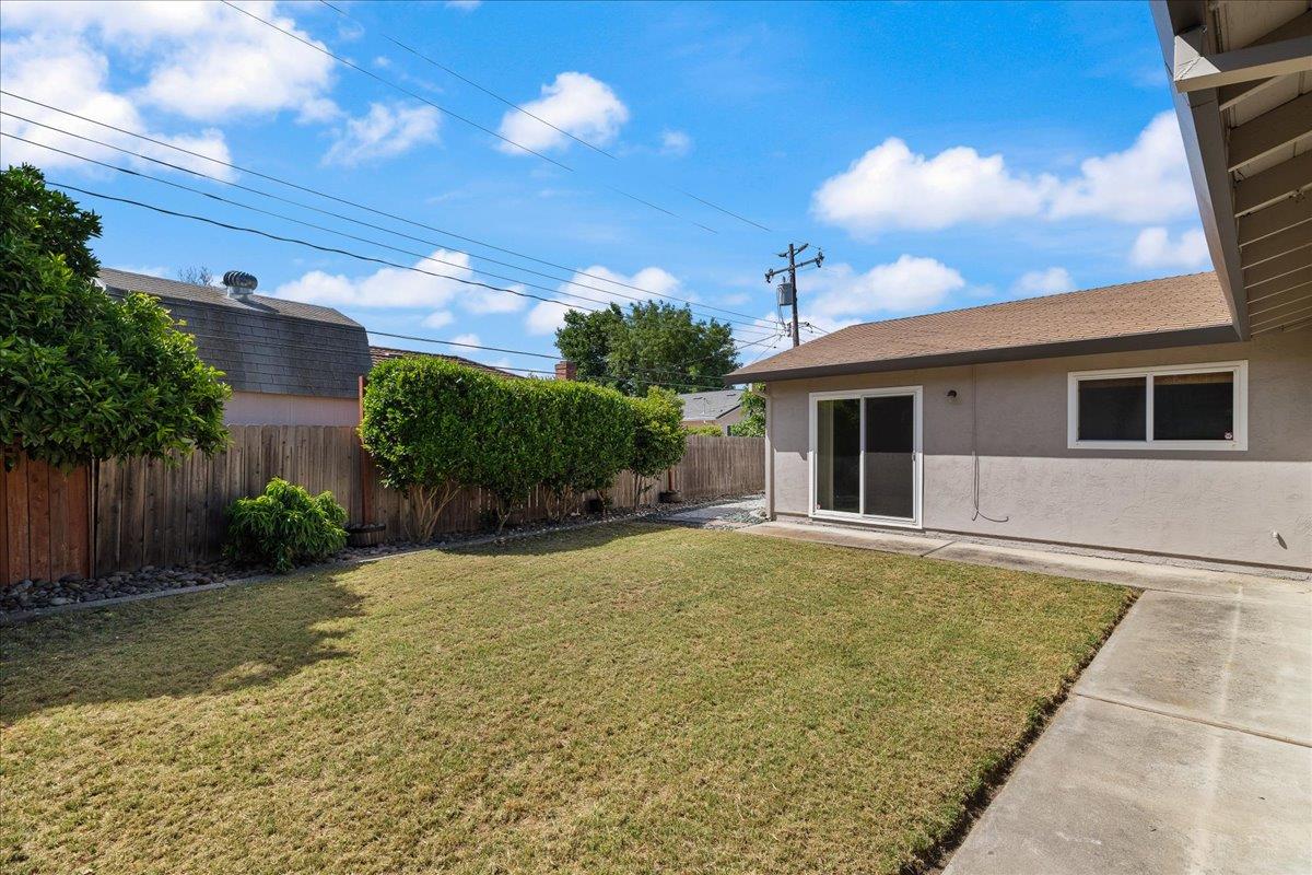 3070 Del Rio Drive Stockton, CA 95204 - Photo 37 of 41