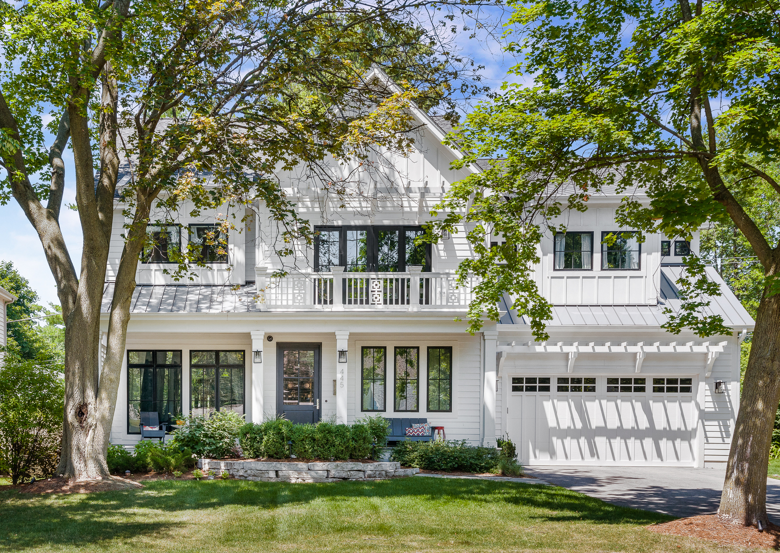 445 East Hillside Road Naperville, IL 60540 - Photo 1 of 83