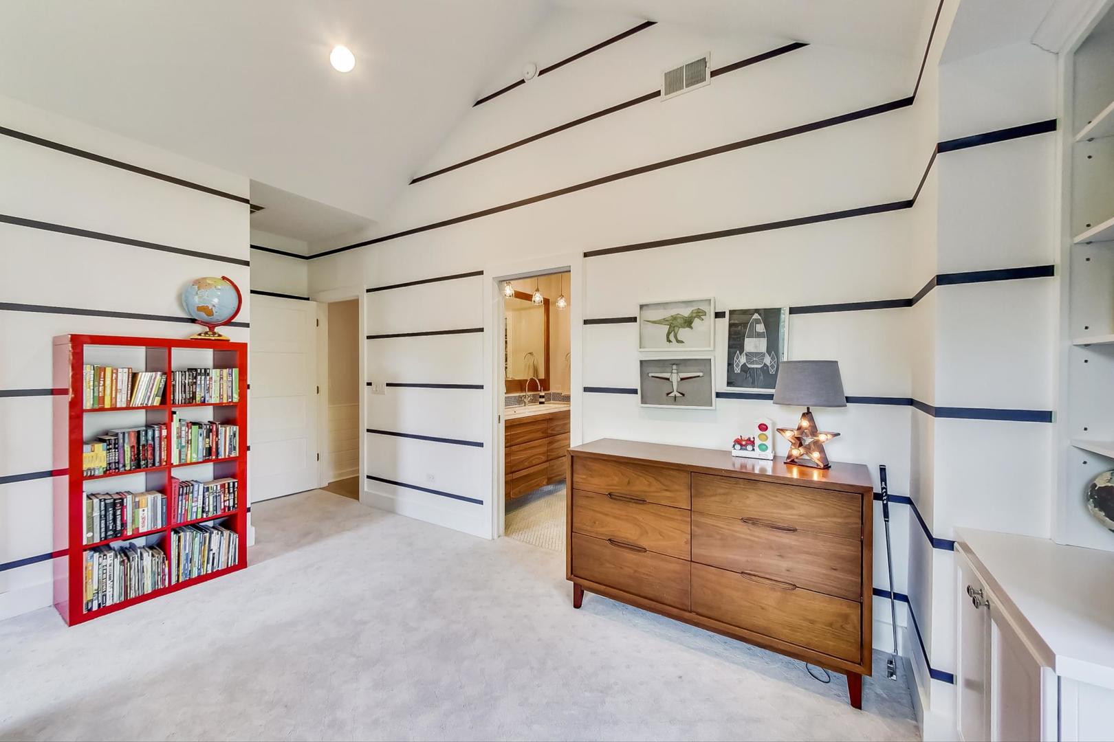 445 East Hillside Road Naperville, IL 60540 - Photo 55 of 83