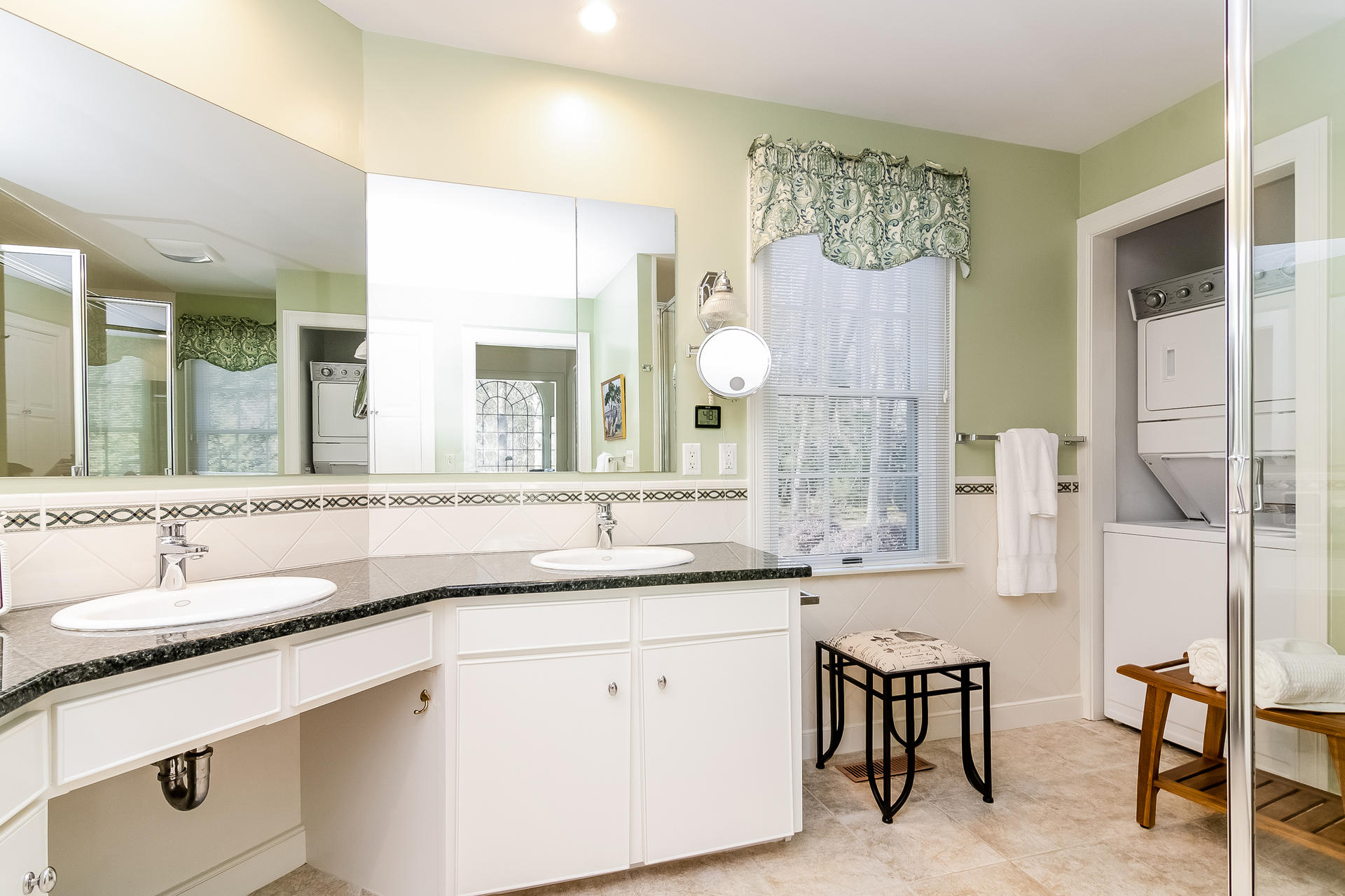 21 Marshview Lane Brewster, MA 02631 - Photo 20 of 37 a bathroom with a sink and a mirror