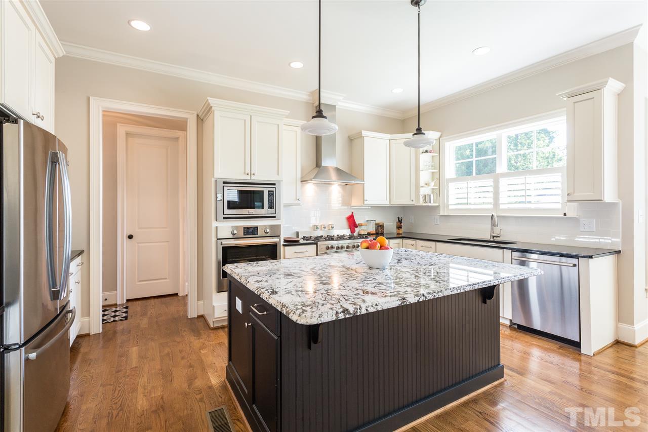 6410 Rosny Road Raleigh, NC 27613 - Photo 3 of 30