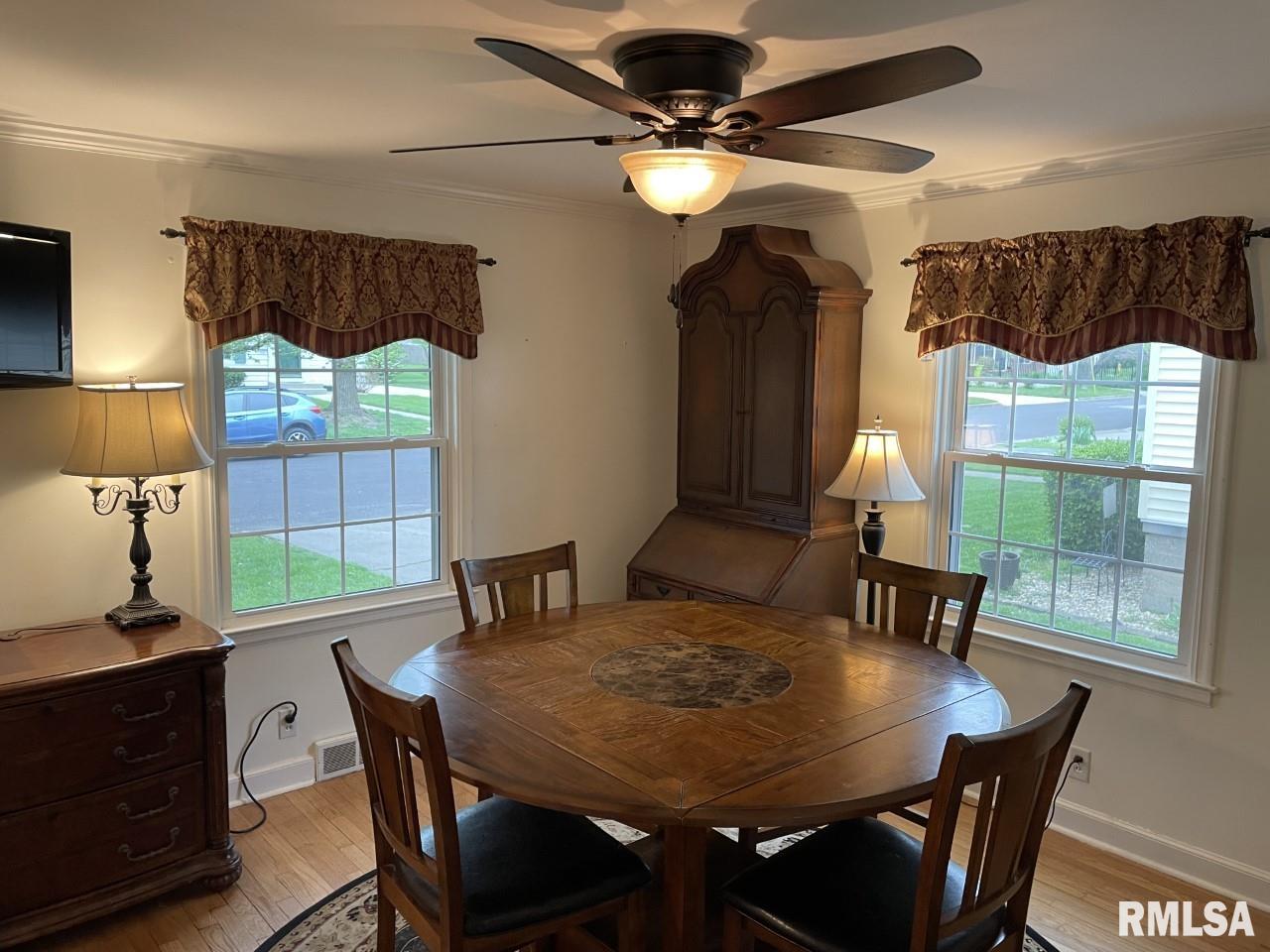 528 Rosedale Boulevard Jacksonville, IL 62650 - Photo 13 of 18 Gallery Image 13