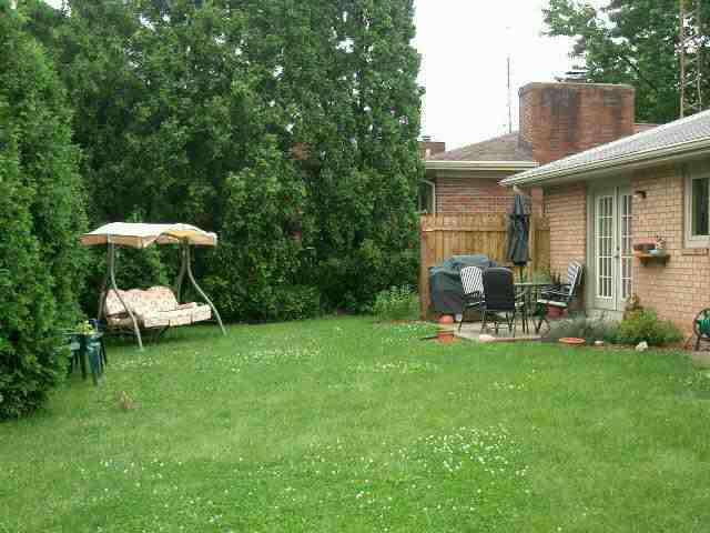 1406 North Duane Road Muncie, IN 47304 - Photo 2 of 8 Gallery Image 2