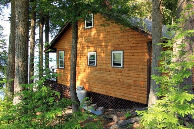 25 Berry Cove Rd Lake View Milo, ME 04463 - Photo 4 of 22 697587690780728267