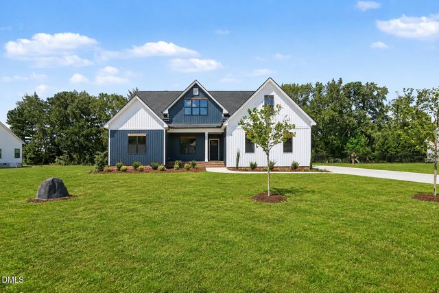 $519,500 | 25 Uptown Court, Zebulon, NC 27597