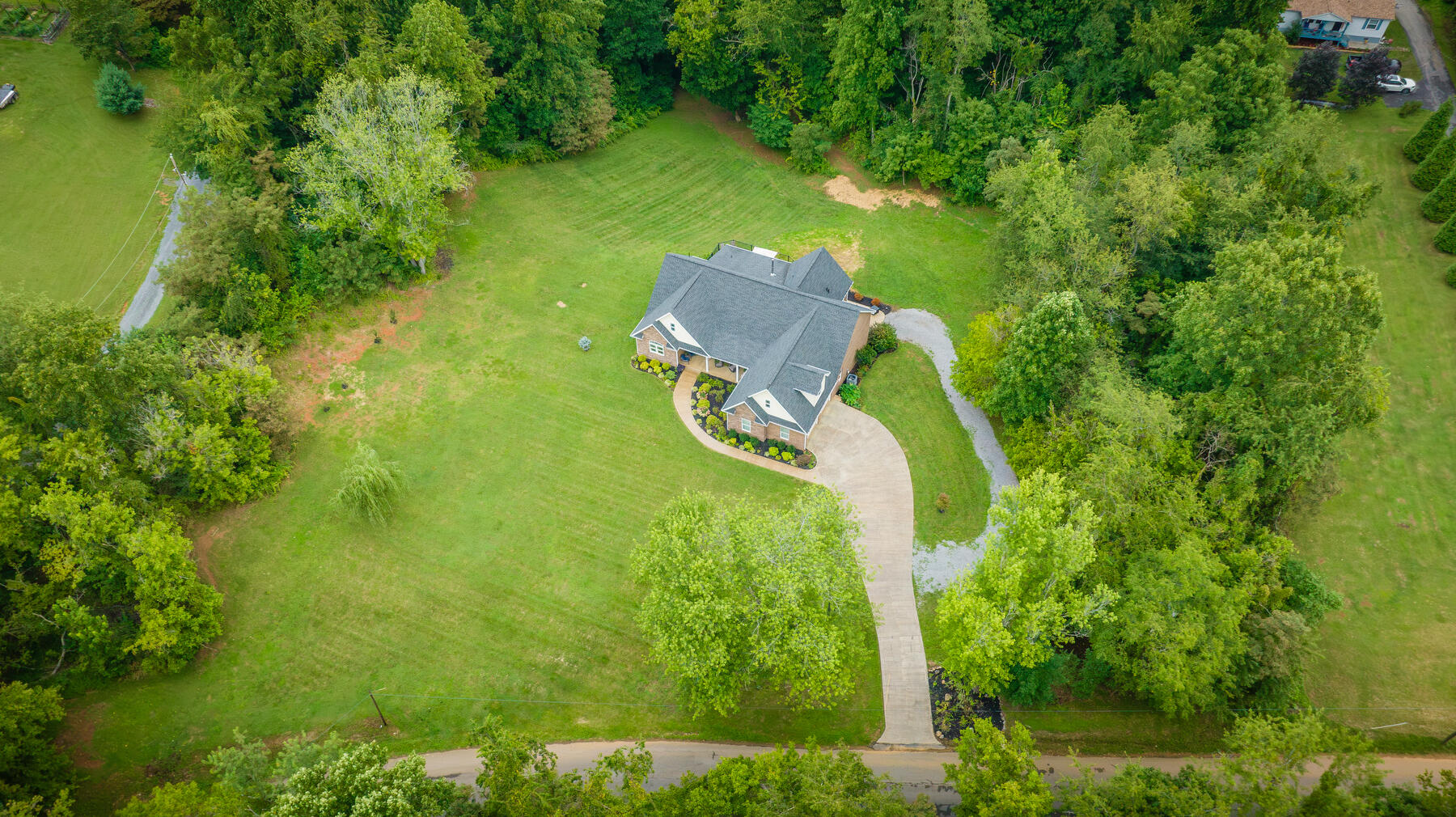 764 Bluff Road Kingsport, TN 37664 - Photo 82 of 101 101