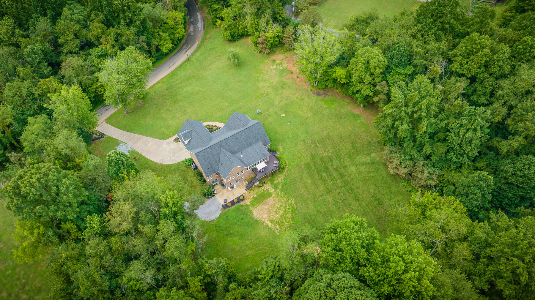 764 Bluff Road Kingsport, TN 37664 - Photo 85 of 101 104