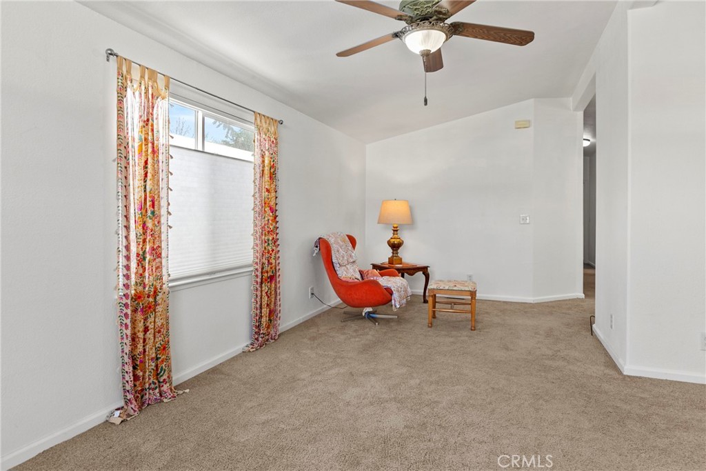 133 Paloma Drive Paso Robles, CA 93446 - Photo 7 of 30 Living room