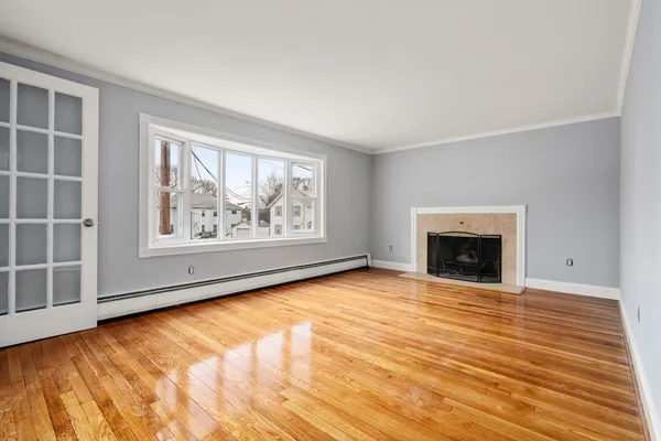 $699,900 | 5 Ballard Street, Saugus, MA 01906