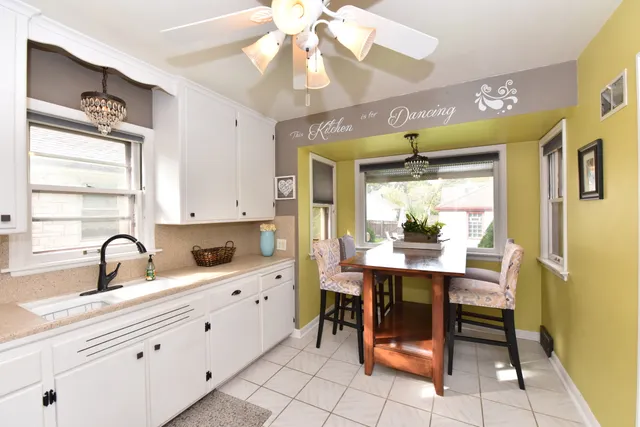 $274,900 | 2945 North 84th Street, Milwaukee, WI 53222