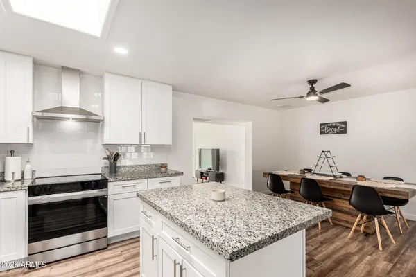 $459,900 | 1609 West Mission Lane, Phoenix, AZ 85021